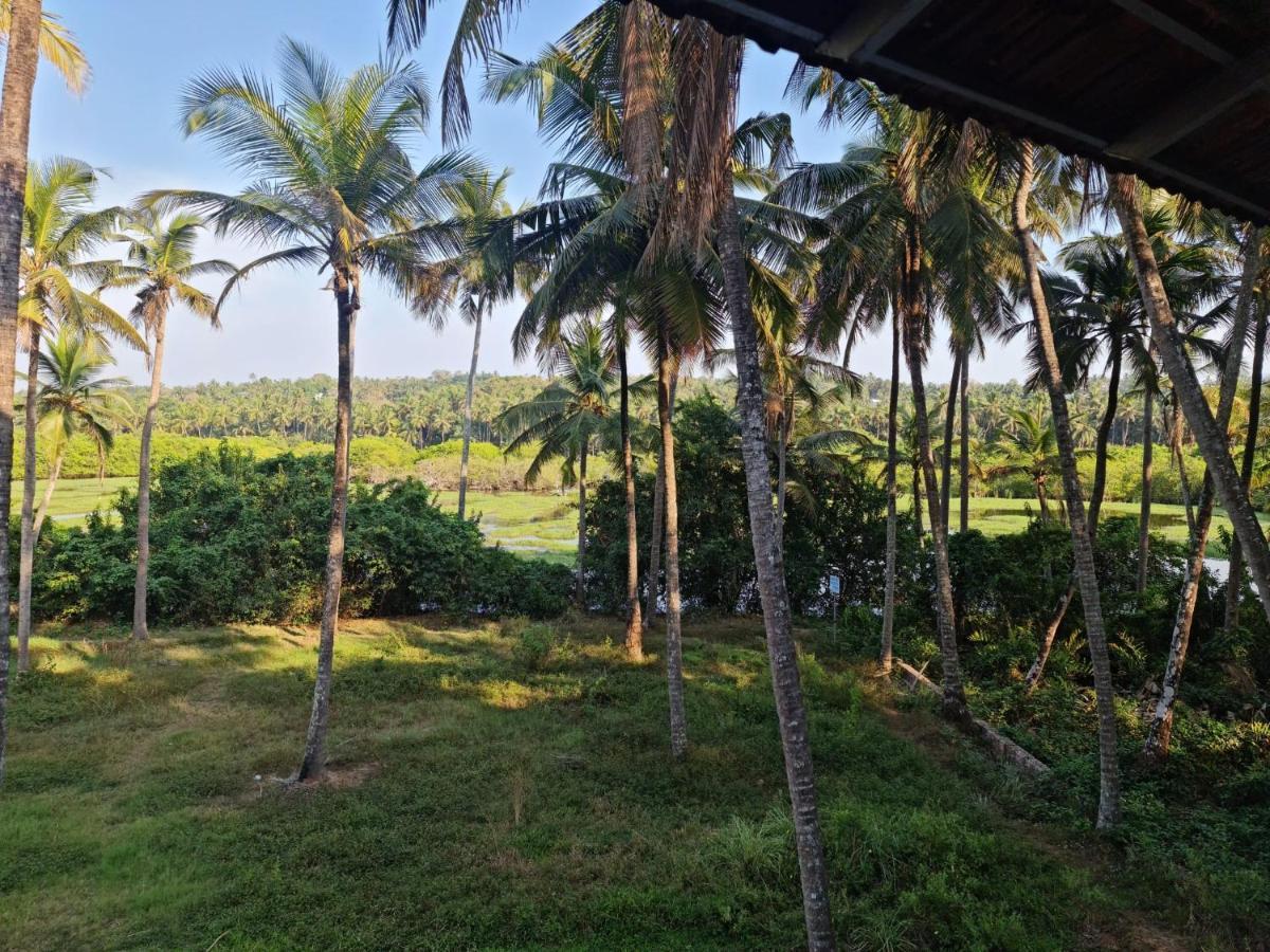 Kannur West Beach House Exterior photo